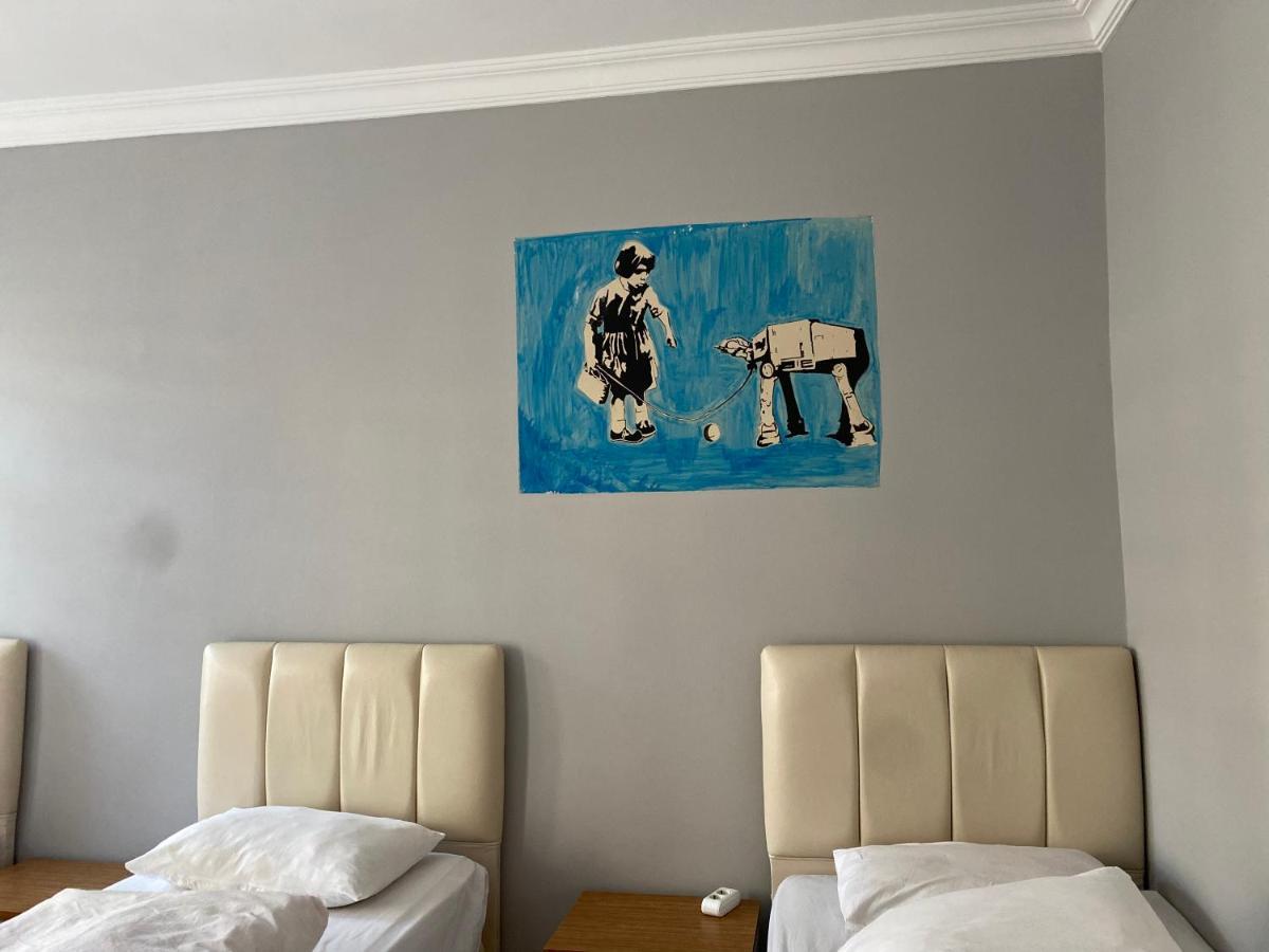 Windrose Hostel Istanbul Exterior photo