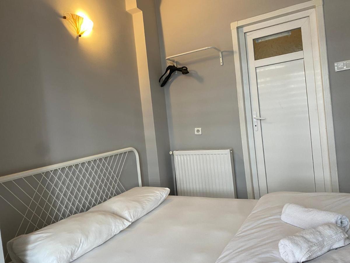 Windrose Hostel Istanbul Exterior photo