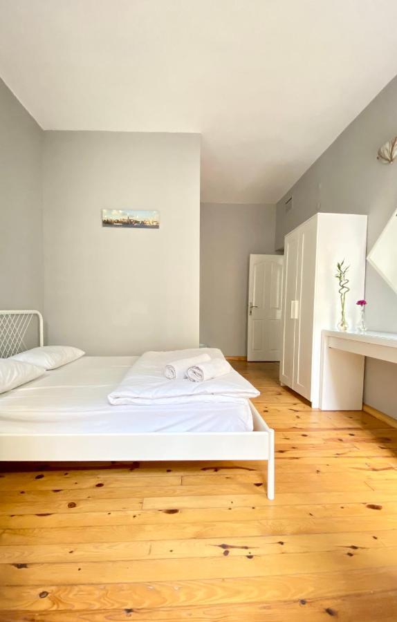 Windrose Hostel Istanbul Exterior photo