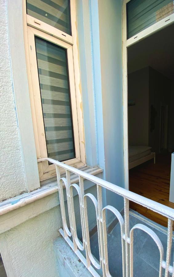 Windrose Hostel Istanbul Exterior photo