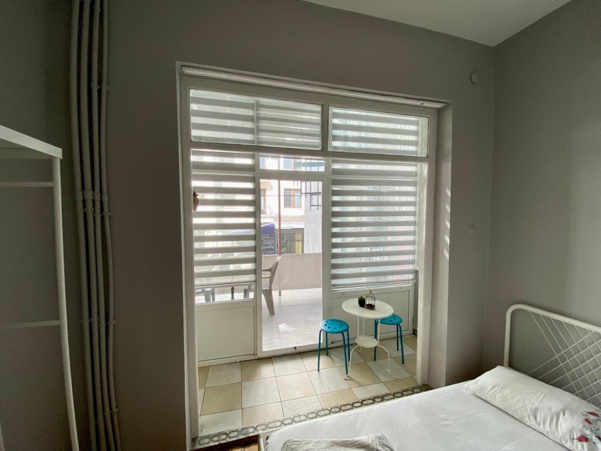 Windrose Hostel Istanbul Exterior photo