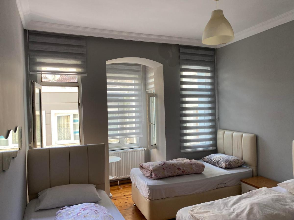 Windrose Hostel Istanbul Exterior photo