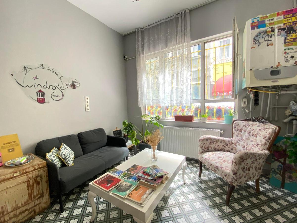 Windrose Hostel Istanbul Exterior photo