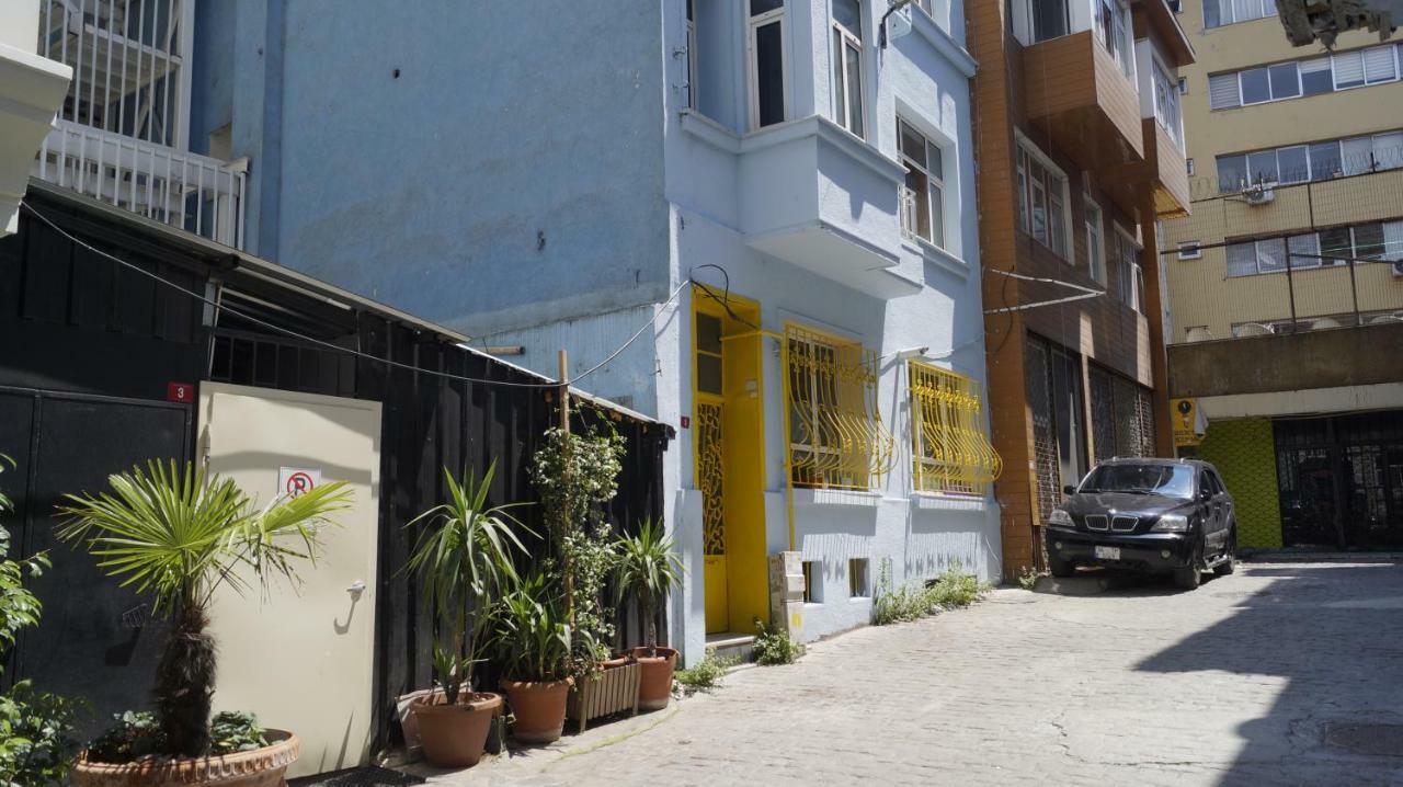Windrose Hostel Istanbul Exterior photo